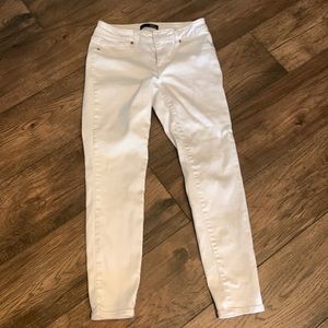 Womens / Junior White Jeans